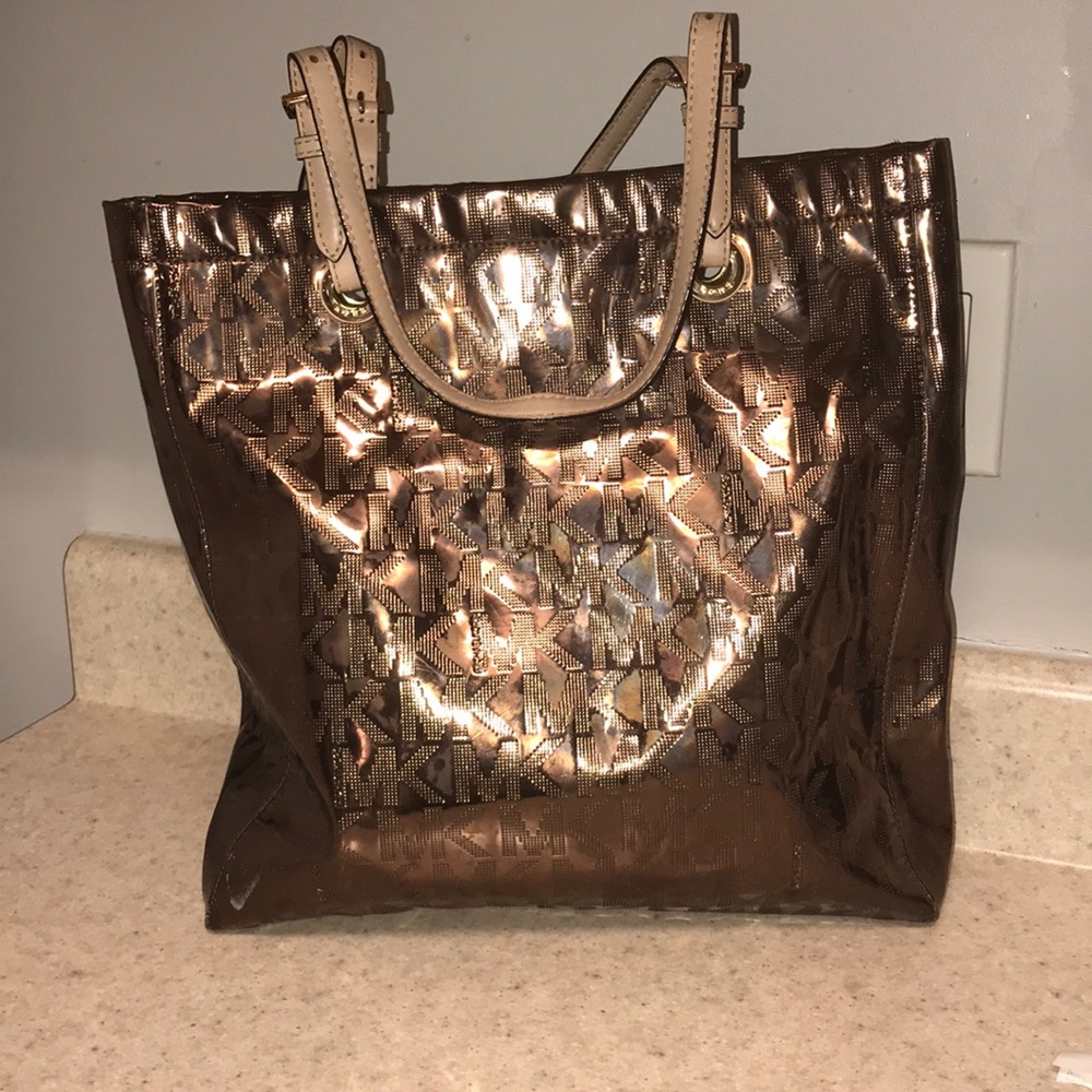 Michael Kors tote
